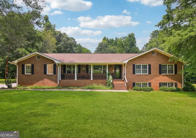 1st image of 508 E Boyd Rd, Hogansville, GA 30230 | MLS# 10804337