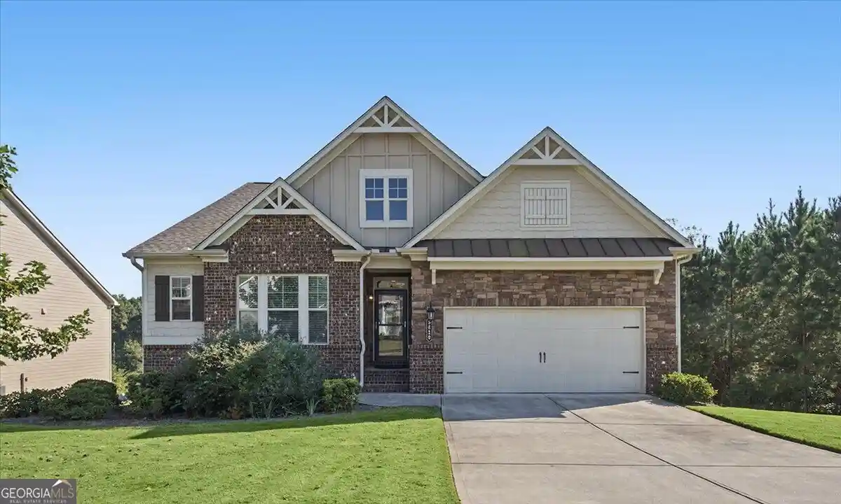 Photo 1 of Single family home for sale at 5810 Stellata Cir, Cumming, GA 30028 | MLS# 10876735 | Listing updated on 2026-10-22