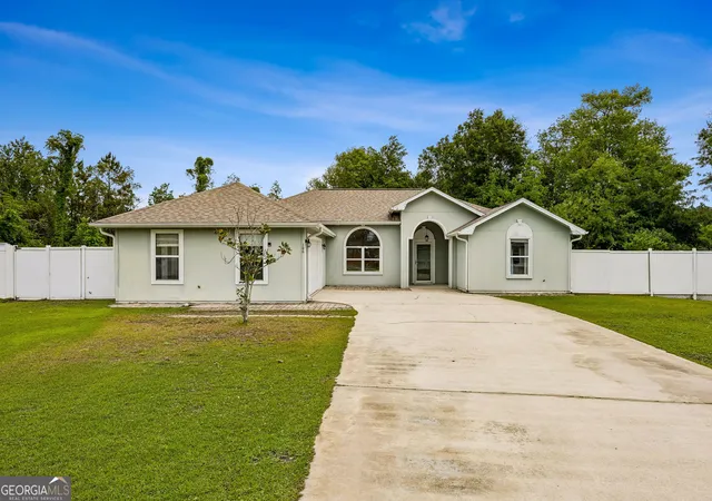 2nd image of 106 Lake Manor Ct, Kingsland, GA 31548 | MLS# 10754424