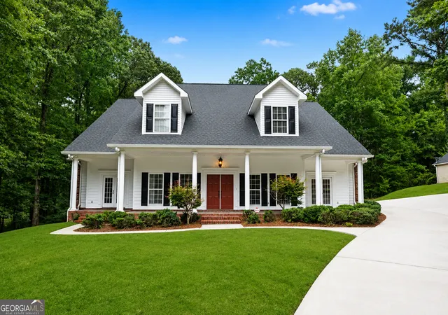 1st image of 107 Cameron Pointe Dr, Lagrange, GA 30240 | MLS# 10782747