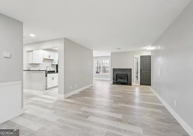 4th image of 601 Peachtree Forest Ave #601, Norcross, GA 30092 | MLS# 10822302
