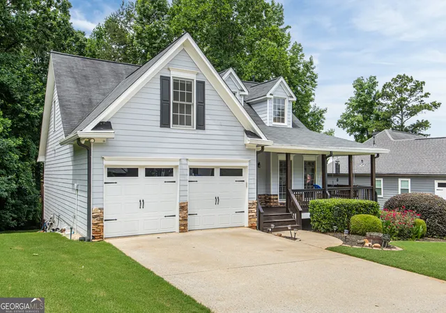 Photo 3 of Sale Pending at 320 Evans Ml Dr, Dallas, GA 30157 | MLS# 10787103 | Listing updated on 2026-09-20