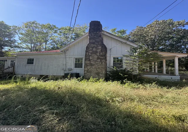 Photo 2 of Single family home for sale at 711 Hwy 162, Covington, GA 30016 | MLS# 10621219 | Listing updated on 2026-05-08