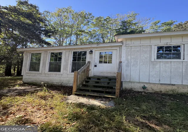 Photo 3 of Single family home for sale at 711 Hwy 162, Covington, GA 30016 | MLS# 10621219 | Listing updated on 2026-05-08