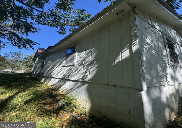 Photo 4 of Single family home for sale at 711 Hwy 162, Covington, GA 30016 | MLS# 10621219 | Listing updated on 2026-05-08