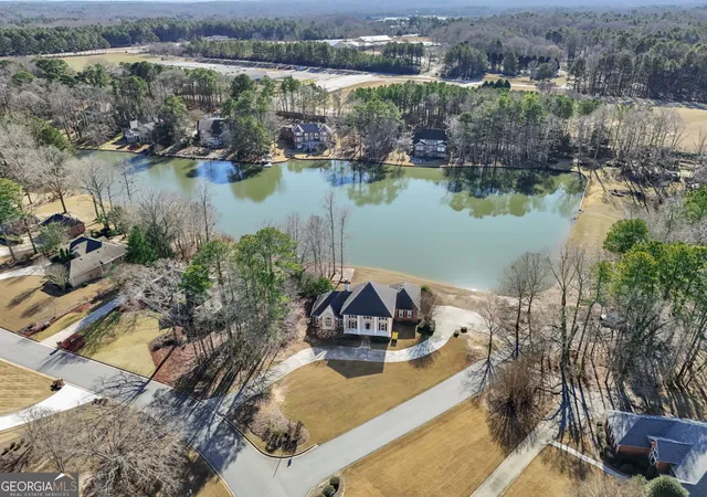 Photo 2 of Sale Pending at 240 Youngs Cir, Fayetteville, GA 30215 | MLS# 10665876 | Listing updated on 2026-01-17