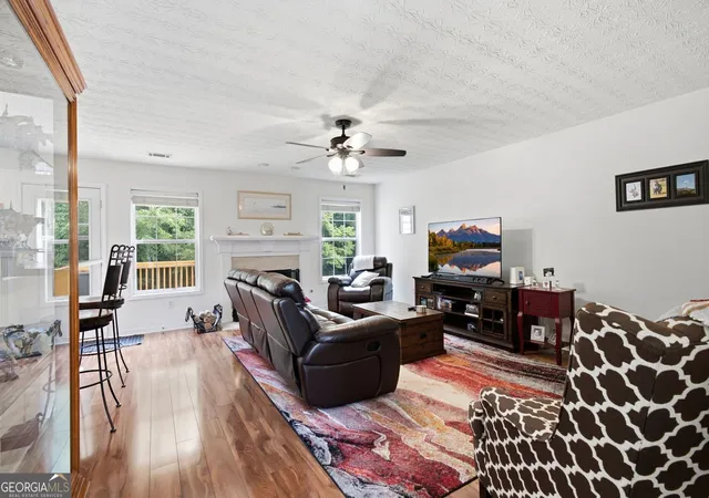 Photo 3 of Single family home for sale at 658 Bartow Dr, Dacula, GA 30019 | MLS# 10827509 | Listing updated on 2026-09-26