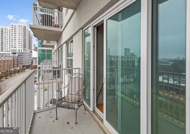 Homes for sale in Atlanta, GA | 250 Pharr Rd Ne #514, Atlanta, GA 30305 | MLS# 10653902