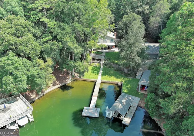 Photo 3 of Single family home for sale at 233 Pinetree Rd, Hamilton, GA 31811 | MLS# 10807583 | Listing updated on 2026-08-07