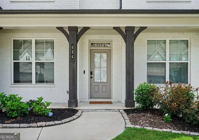 Photo 3 of Single family home for sale at 624 Henson Farm Dr, Loganville, GA 30052 | MLS# 10793326 | Listing updated on 2026-07-09
