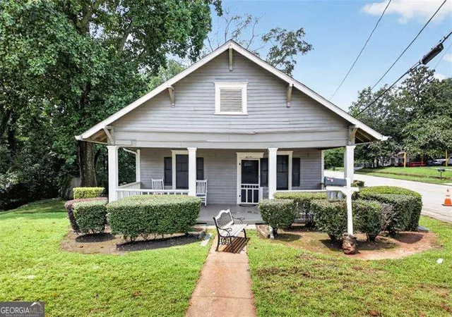 Photo 1 of Single family home for sale at 1070 Forest Ave, Stone Mountain, GA 30083 | MLS# 10816721 | Listing updated on 2026-08-29