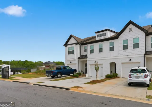 Photo 1 of Townhouse for sale at 82 Auburn Run Ln, Auburn, GA 30011 | MLS# 10775972 | Listing updated on 2026-09-15
