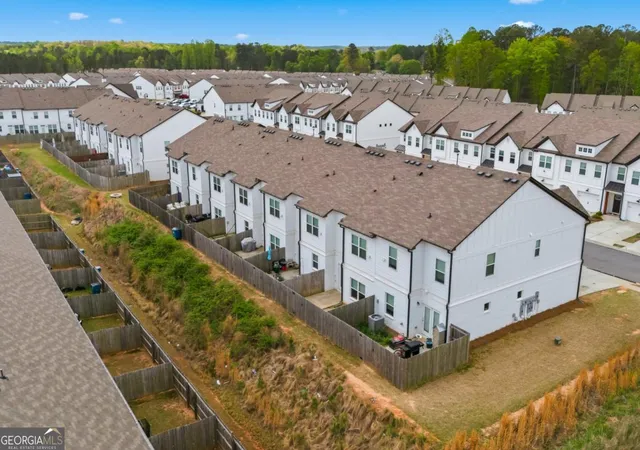 Photo 32 of Townhouse for sale at 82 Auburn Run Ln, Auburn, GA 30011 | MLS# 10775972 | Listing updated on 2026-09-15