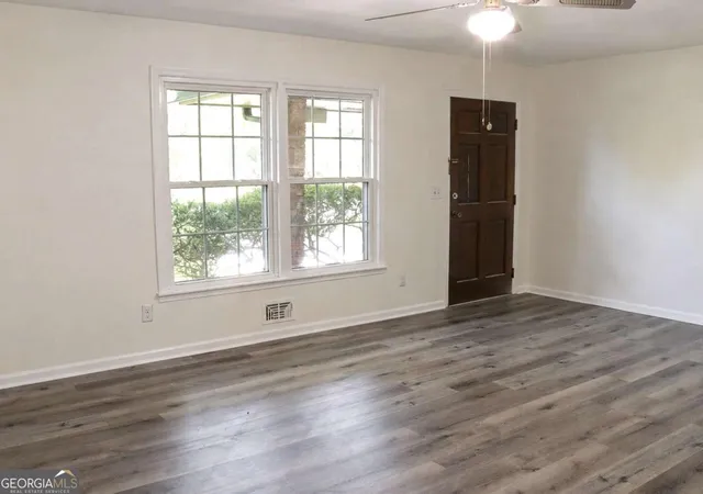Photo 2 of Single family home for sale at 4840 Cowan Rd, Acworth, GA 30101 | MLS# 10822544 | Listing updated on 2026-09-10