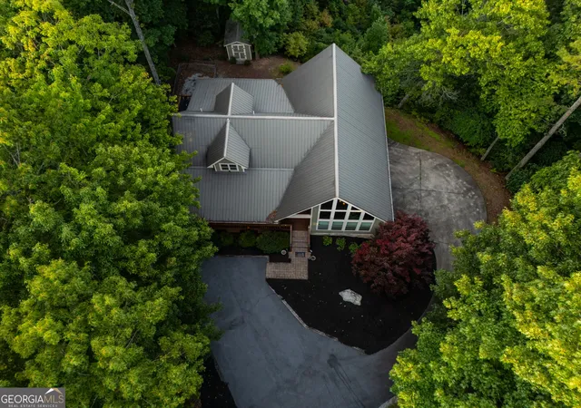 Photo 4 of Sale Pending at 1176 Tiger Pass Dr, Tiger, GA 30576 | MLS# 10825769 | Listing updated on 2026-09-14