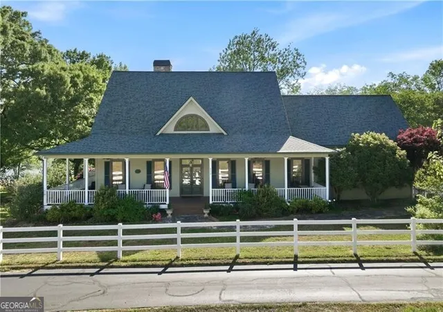Photo 1 of Sale Pending at 5618 Burke Ln, Gainesville, GA 30506 | MLS# 10771723 | Listing updated on 2026-08-04