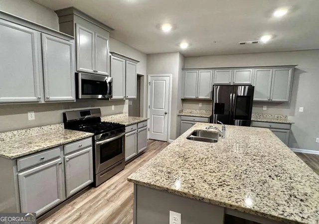 3rd image of 438 Bannon Wy, Marietta, GA 30008 | MLS# 10792130