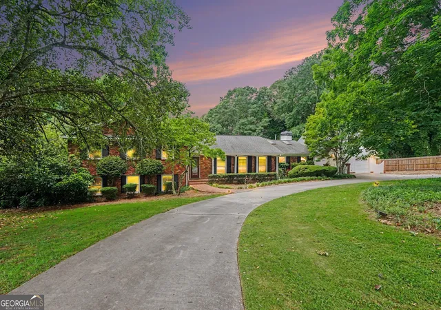 Photo 1 of Single family home for sale at 326 Fayette Dr, Winder, GA 30680 | MLS# 10787086 | Listing updated on 2026-08-18