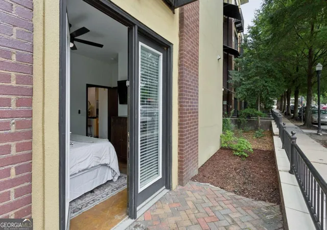 3rd image of 5300 Peachtree Rd #101, Atlanta, GA 30341 | MLS# 10826395