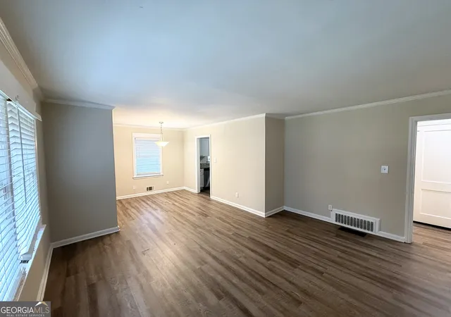 Photo 3 of Single family home for sale at 1260 Richland Rd Sw, Atlanta, GA 30310 | MLS# 10830223 | Listing updated on 2026-10-03
