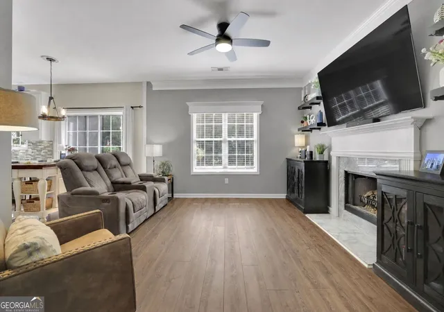 Photo 4 of Single family home for sale at 7660 Streamside Ln, Cumming, GA 30028 | MLS# 10819832 | Listing updated on 2026-09-13