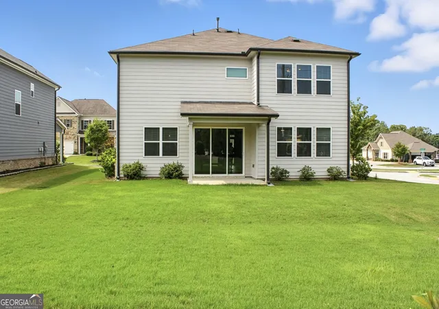 Photo 3 of Single family home for sale at 3334 Long Crk Dr, Buford, GA 30519 | MLS# 10713085 | Listing updated on 2026-07-10