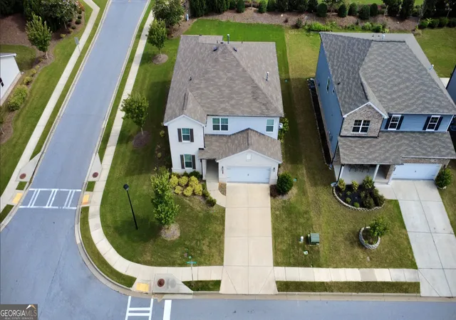 Photo 4 of Single family home for sale at 3334 Long Crk Dr, Buford, GA 30519 | MLS# 10713085 | Listing updated on 2026-07-10