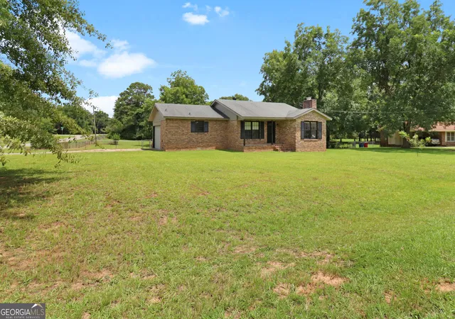 2nd image of 3204 Marie Cir, Macon, GA 31216 | MLS# 10820662