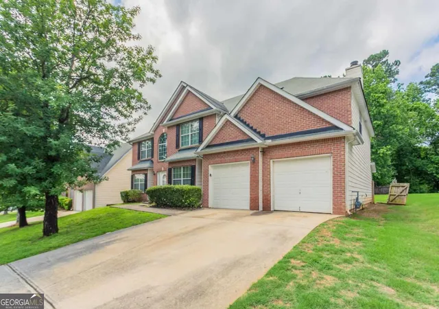 Single family home for sale at 7190 Cavender Dr Sw, Atlanta, GA 30331 | MLS# 10640314