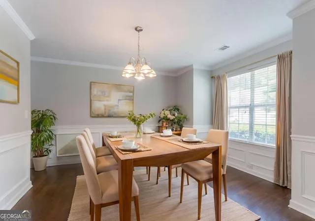 Photo 3 of Single family home for sale at 7190 Cavender Dr Sw, Atlanta, GA 30331 | MLS# 10640314 | Listing updated on 2026-10-30