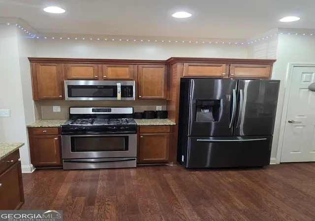 Photo 3 of Single family home for sale at 3829 Wood Holw Way, Snellville, GA 30039 | MLS# 10786545 | Listing updated on 2026-09-16