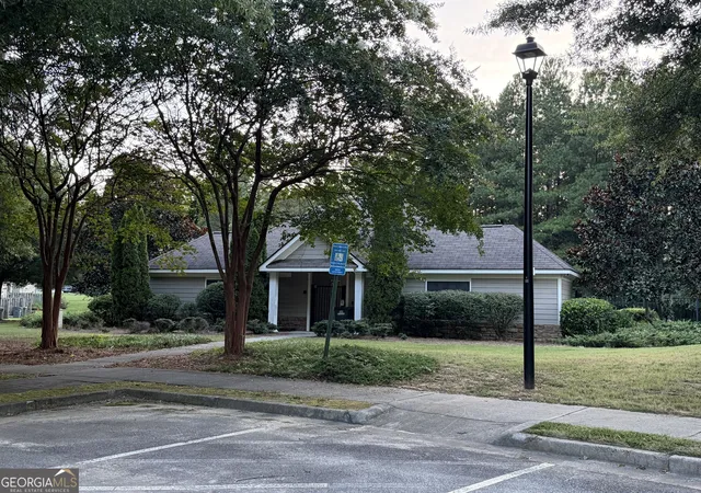 Photo 2 of Single family home for sale at 591 Jefferson Chase St Se, Atlanta, GA 30354 | MLS# 10830828 | Listing updated on 2026-09-04