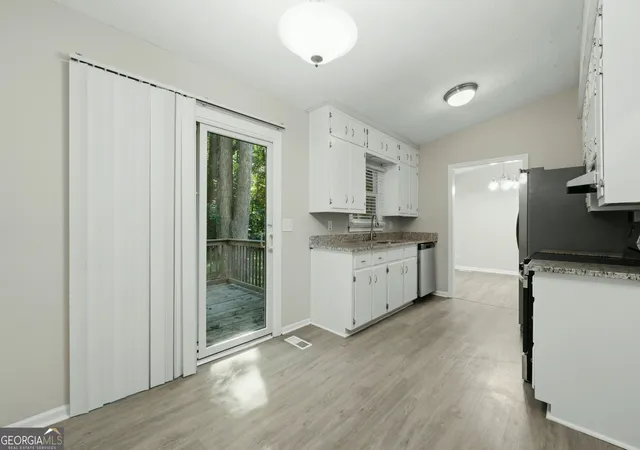 Photo 3 of Sale Pending at 266 Firecrest Ln, Lawrenceville, GA 30046 | MLS# 10782595 | Listing updated on 2026-09-18