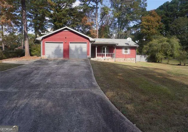 Photo 1 of Single family home for sale at 1558 Thornwood Ct, Jonesboro, GA 30236 | MLS# 10680102 | Listing updated on 2026-05-01