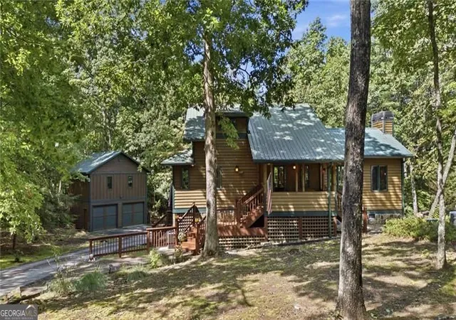 Photo 1 of Single family home for sale at 39 Brenary Dr, Lakemont, GA 30552 | MLS# 10827675 | Listing updated on 2026-09-03