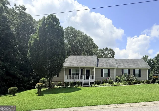 1st image of 229 Majesty Dr, Rockmart, GA 30153 | MLS# 10808746