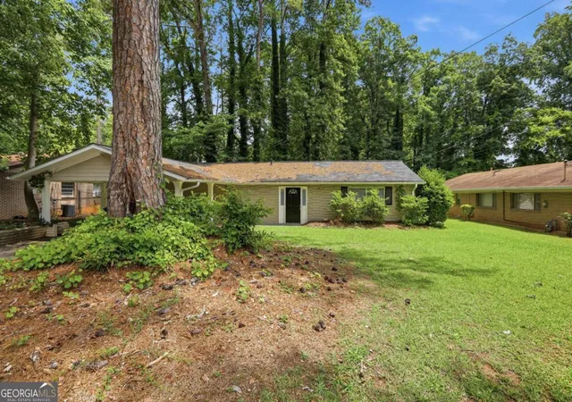 Homes for sale in Atlanta, GA | 310 Flagstone Dr Sw, Atlanta, GA 30331 | MLS# 10780222