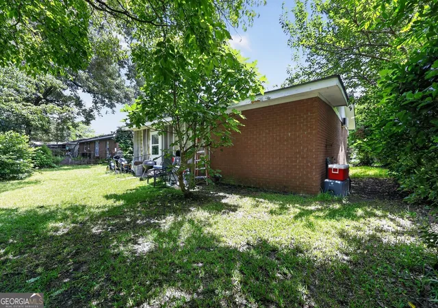 Photo 3 of Single family home for sale at 441 Sarah Dr, Warner Robins, GA 31093 | MLS# 10810103 | Listing updated on 2026-08-14