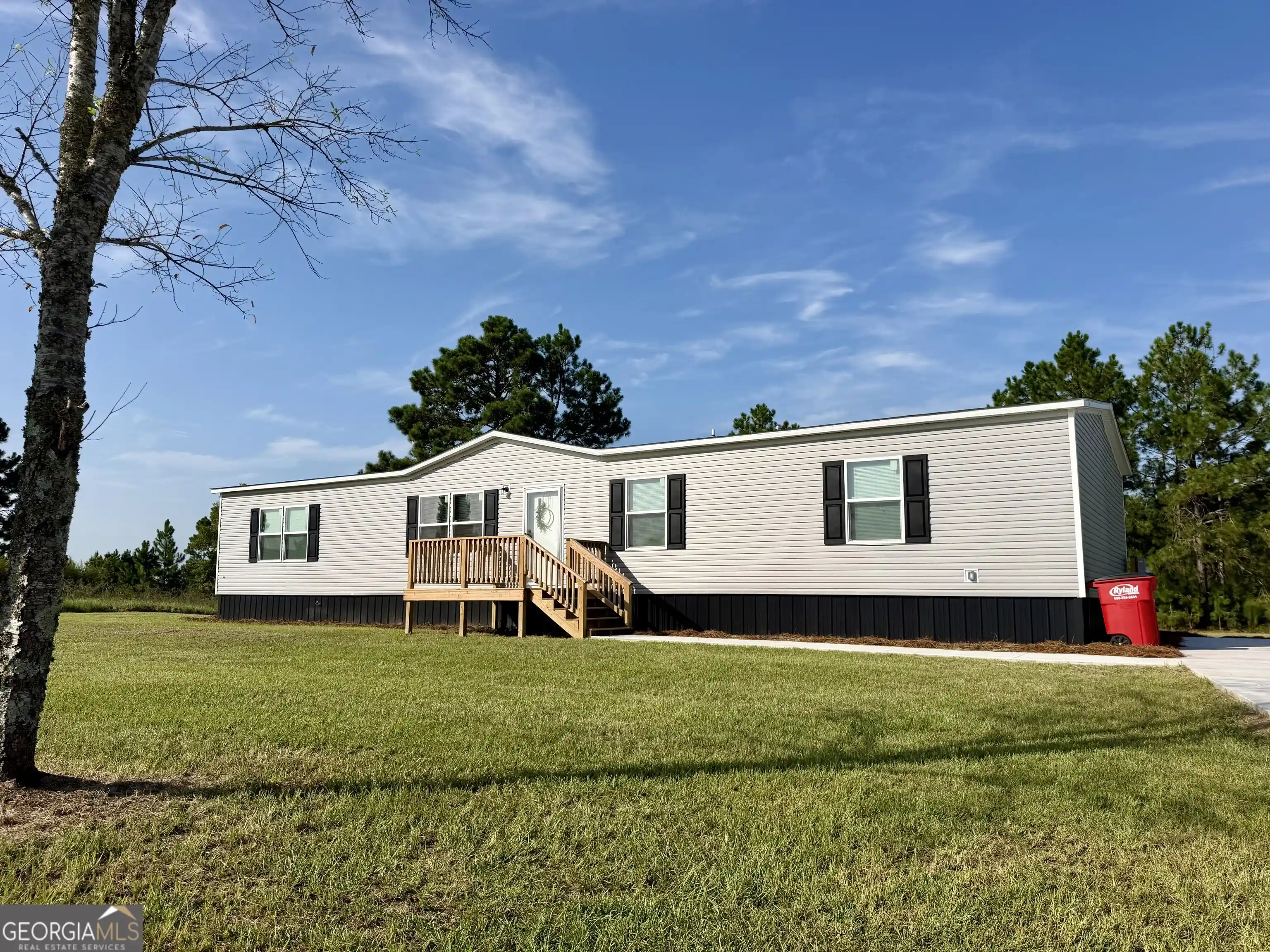 Single family home for sale at 26 Laryn Ln, Eastman, GA 31023 | MLS# 10878838