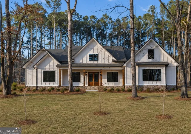 1st image of 1570 Club Dr, Greensboro, GA 30642 | MLS# 10694827