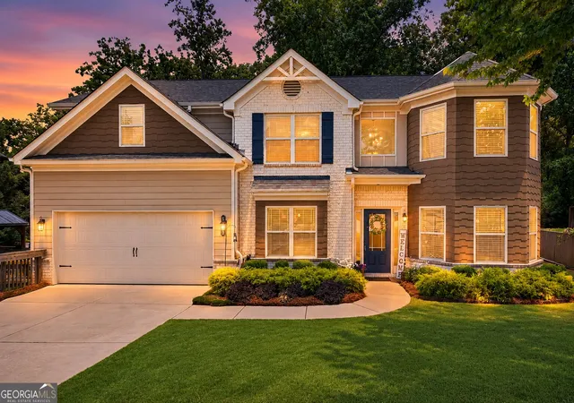 Photo 1 of Sale Pending at 5912 Park Bay Ct, Flowery Branch, GA 30542 | MLS# 10791432 | Listing updated on 2026-09-24