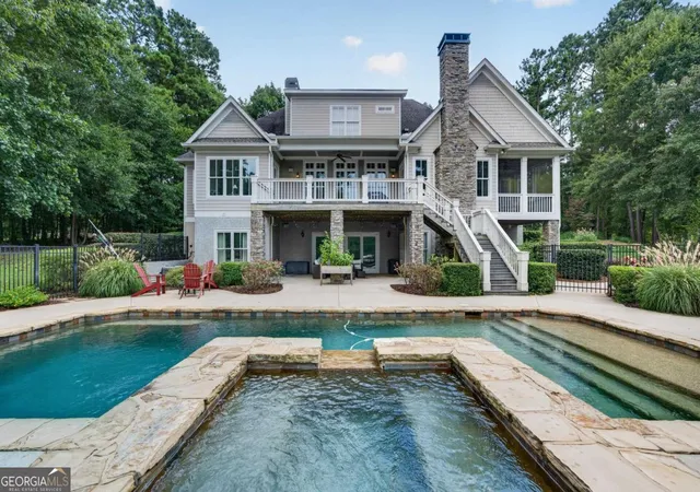 2nd image of 132 Country Ln, Eatonton, GA 31024 | MLS# 10826285