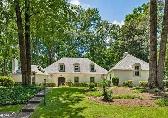 1st image of 2211 Hill Park Ct, Decatur, GA 30033 | MLS# 10797777