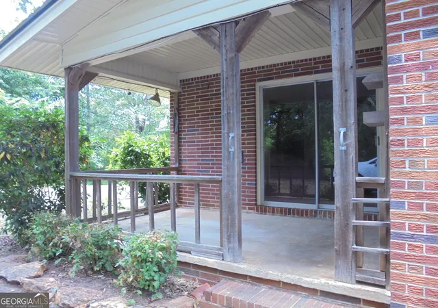 Photo 3 of Single family home for sale at 2375 Reed Creek Hwy, Hartwell, GA 30643 | MLS# 10556515 | Listing updated on 2026-07-01