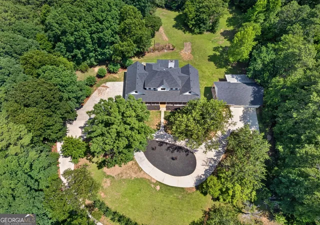 Photo 1 of Mansion for sale at 5098 Gwendolyn Ct Nw, Acworth, GA 30101 | MLS# 10801045 | Listing updated on 2026-09-13