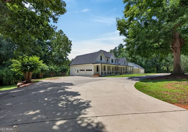 Photo 76 of Mansion for sale at 5098 Gwendolyn Ct Nw, Acworth, GA 30101 | MLS# 10801045 | Listing updated on 2026-09-13