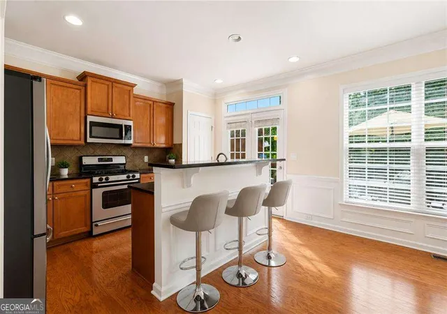 Photo 3 of Townhouse for sale at 10823 Yorkwood St, Duluth, GA 30097 | MLS# 10786367 | Listing updated on 2026-09-28