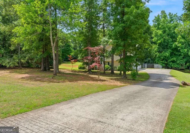 Photo 2 of Single family home for sale at 223 Sawdust Trl, Nicholson, GA 30565 | MLS# 10783910 | Listing updated on 2026-09-30