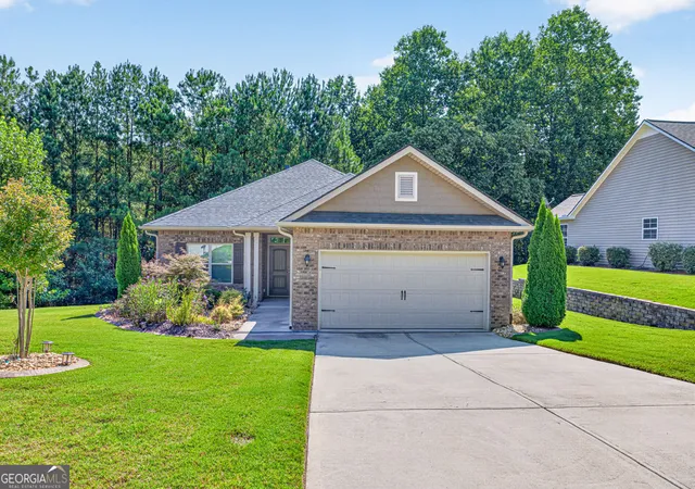 2nd image of 832 Hidden Hollow Cir, Commerce, GA 30529 | MLS# 10824996
