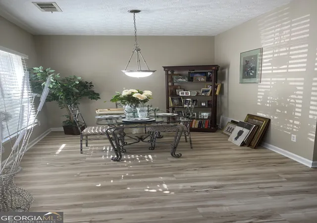 Photo 3 of Sale Pending at 4911 Walden Lake Sq, Decatur, GA 30035 | MLS# 10778927 | Listing updated on 2026-09-14